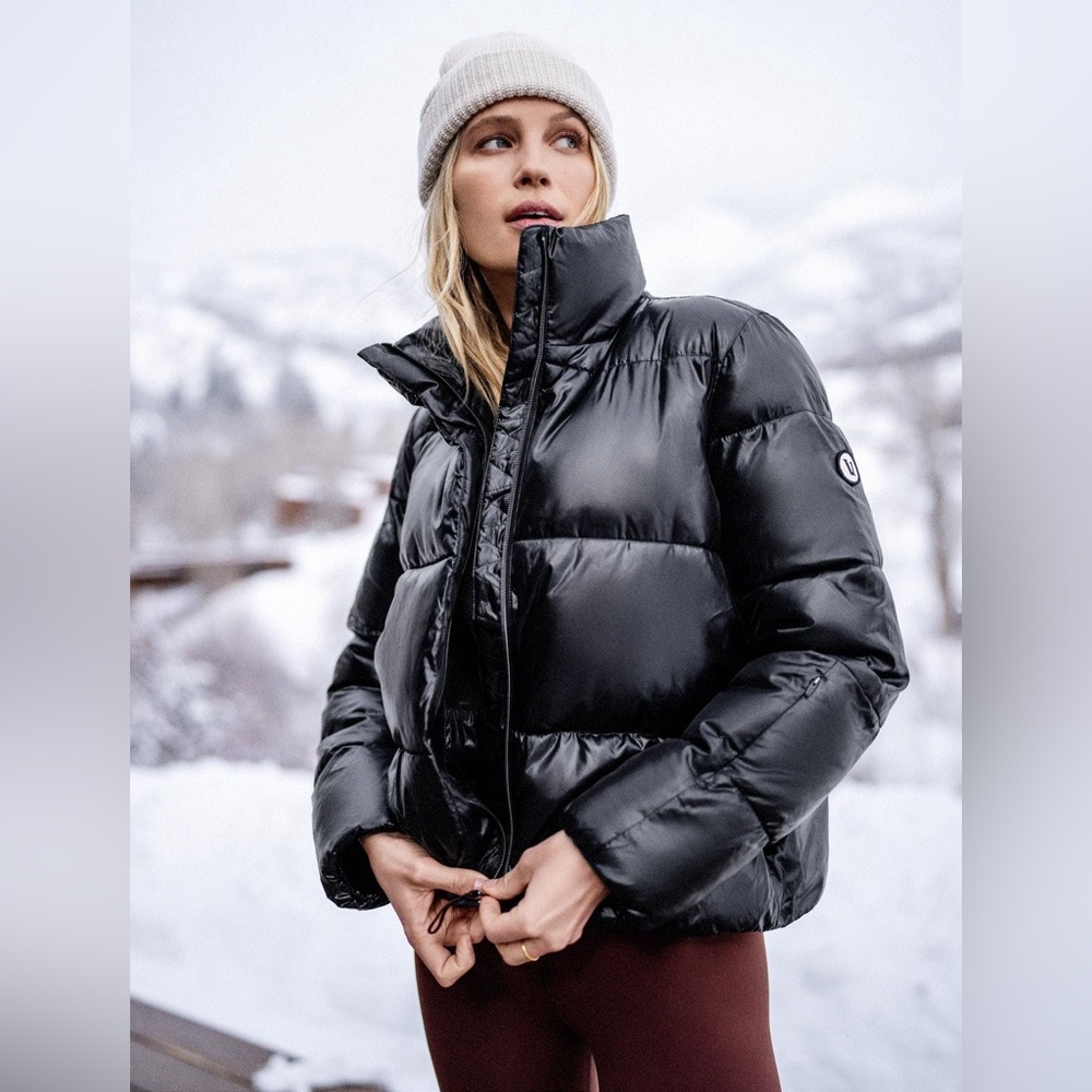 NWT Vuori Hudson Insulated Jacket in Black Women’s Size XL